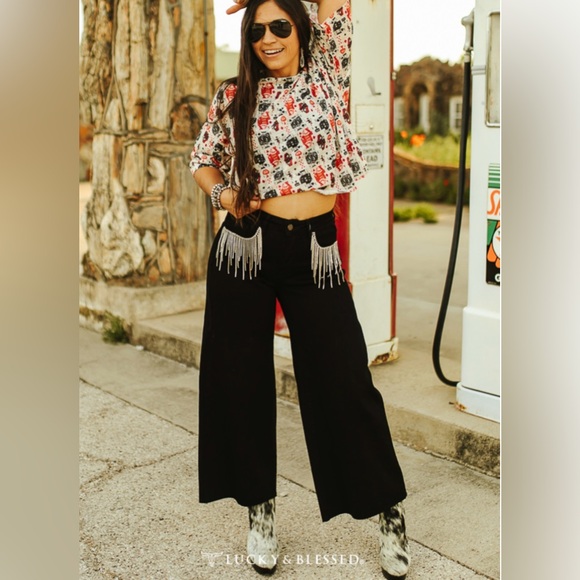 L&B Dolly Denim Crops - Black - Picture 2 of 2